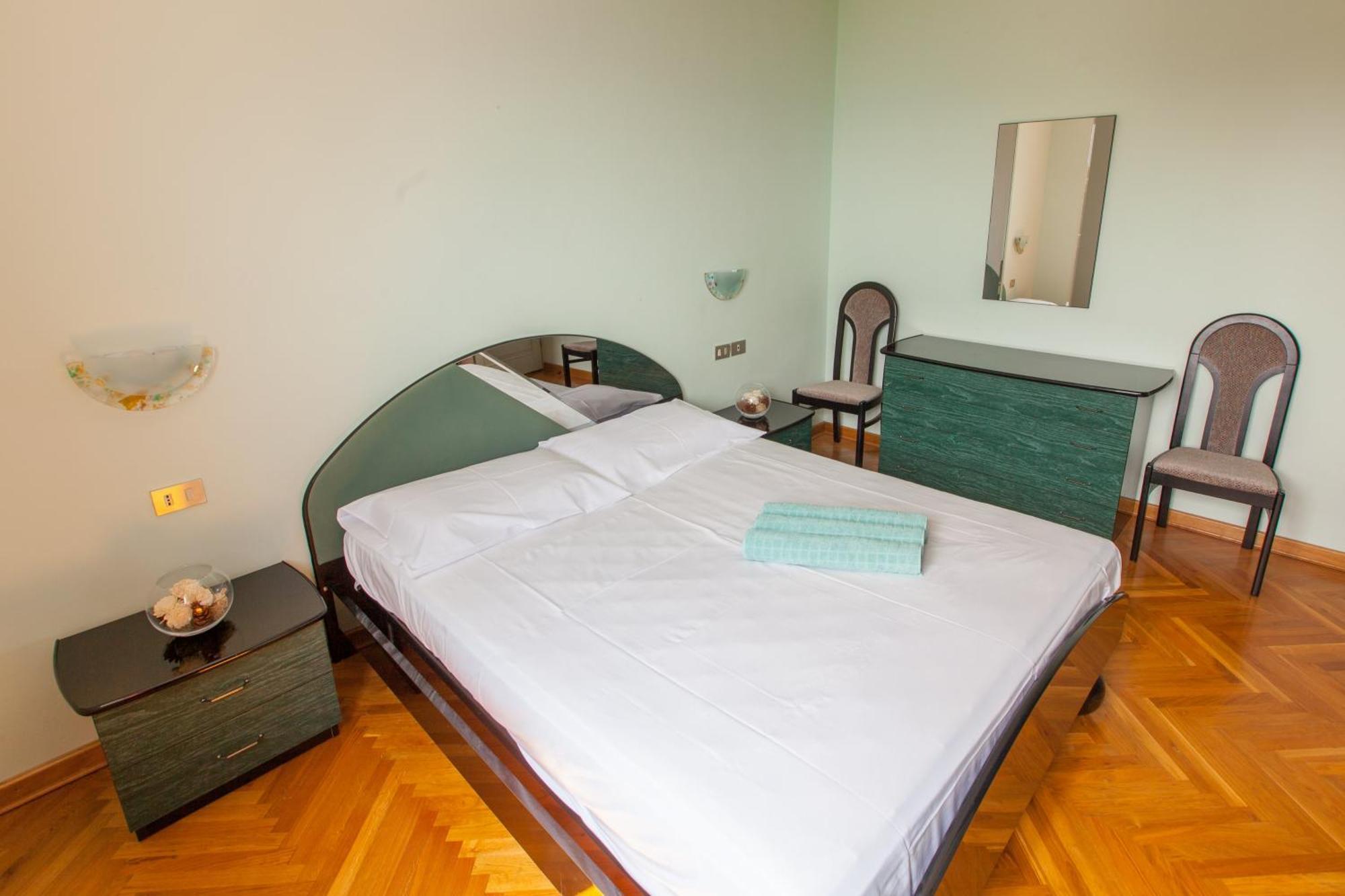 Apartments Villa Iva Ravni Chambre photo