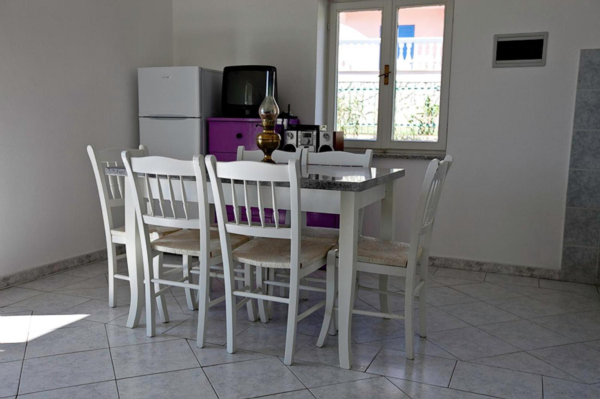Apartments Villa Iva Ravni Chambre photo